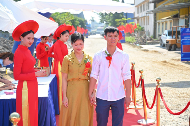 Công ty Đại Phát Hoàng Hà khai trương nhà máy nhựa nội thất - Ảnh 2.