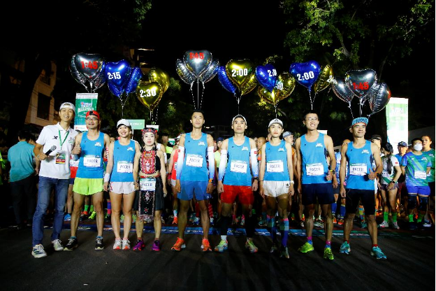 Hơn 10.000 VĐV tham gia cuộc đua gay cấn tại VPBank Hanoi Marathon 2022 - Ảnh 7.