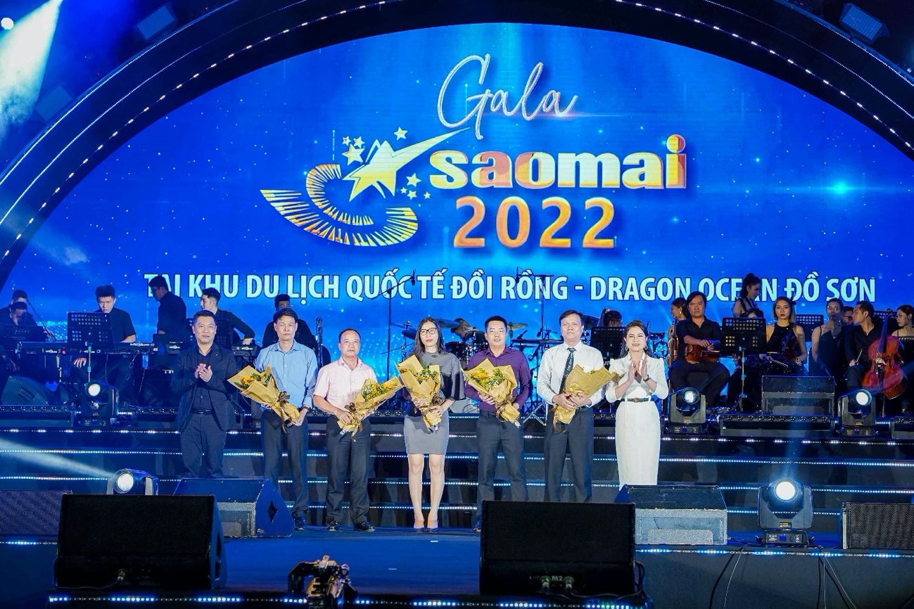Gần 3.000 người “đổ” về Dragon Ocean Đồ Sơn tại Gala Sao Mai 2022 - Ảnh 9.