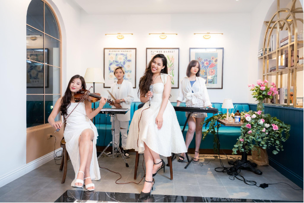 L&acirc;u rồi kh&ocirc;ng l&atilde;ng mạn c&ugrave;ng nhau, gh&eacute; ngay Le Monde Steak - điểm hẹn l&yacute; tưởng cho dịp 20/10 để h&acirc;m n&oacute;ng t&igrave;nh cảm - Ảnh 8.