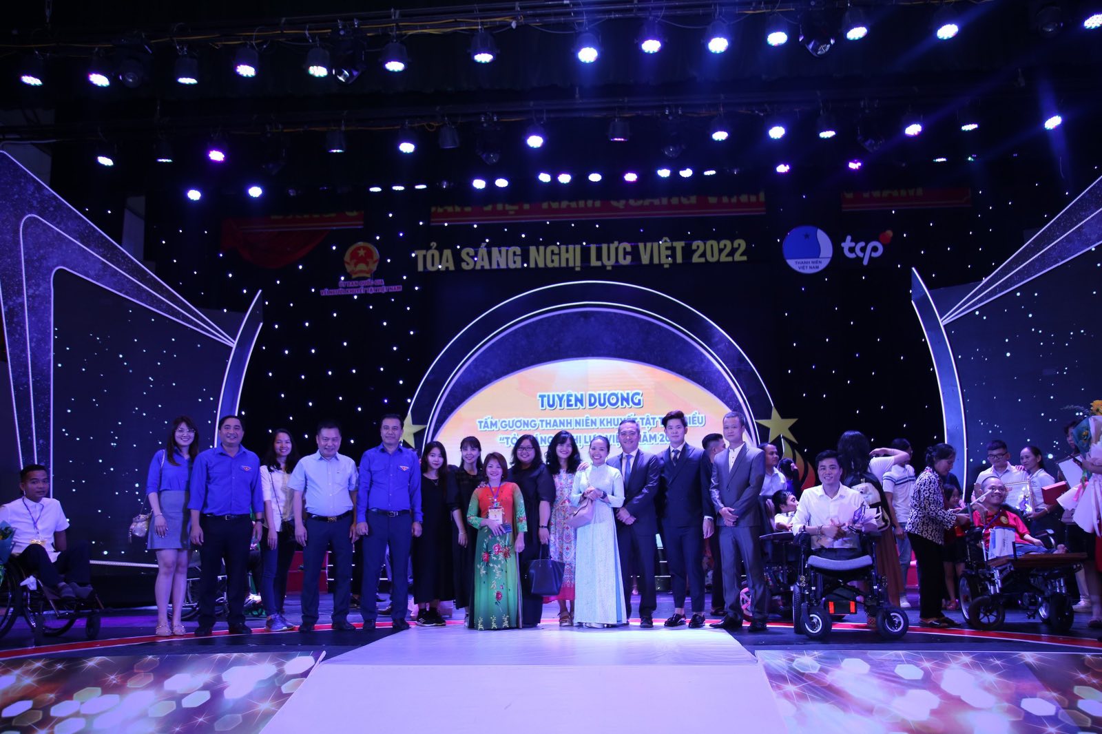 Hành trình cùng người trẻ bừng sức sống, truyền tải năng lượng tích cực - Ảnh 2.