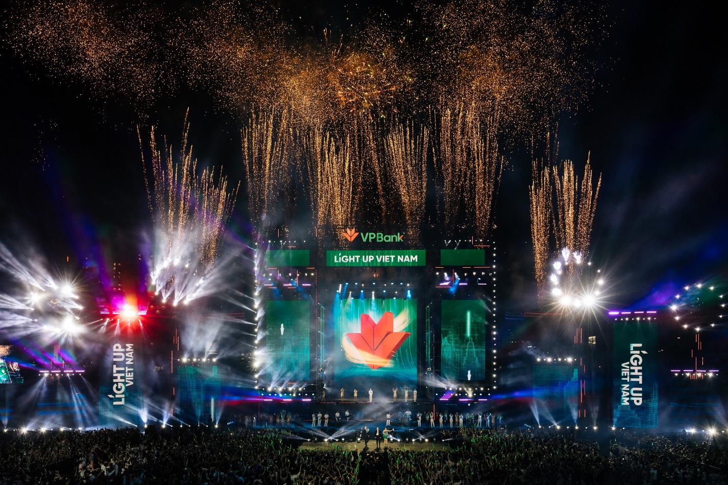 Thương hiệu VPBank và những cú hích Thịnh Vượng - Ảnh 1. Thương hiệu VPBank và những cú hích Thịnh Vượng - Ảnh 1.