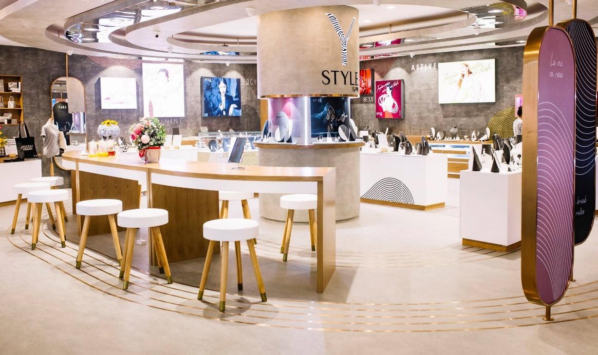 PNJ xuất sắc ghi danh top 10 công ty bán lẻ uy tín 2022 - Ảnh 2. PNJ xuất sắc ghi danh top 10 công ty bán lẻ uy tín 2022 - Ảnh 2.