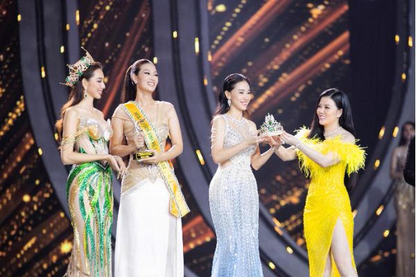 Nhà sáng lập Lynh Luxury Diamond đồng hành cùng đêm chung kết Miss Grand Vietnam 2022 - Ảnh 2.