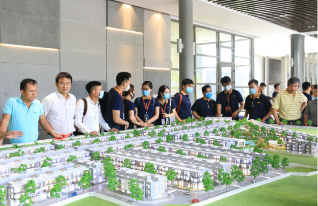 Thị trường trầm lắng, dòng tiền tìm cơ hội ở phân khúc nhà phố cho thuê - Ảnh 2.