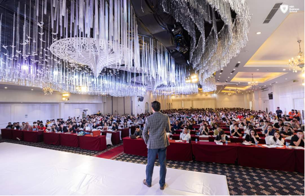 Tony Dzung lan tỏa văn hóa học tập giúp doanh nghiệp Việt chuyển hóa - Ảnh 5.