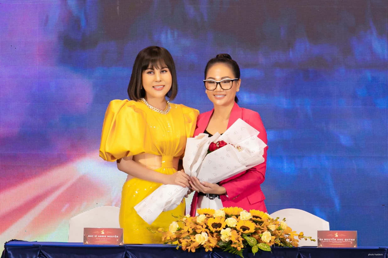 Á hậu Hoàng Thùy, diễn viên Diệp Lâm Anh chính thức làm giám khảo Hoa hậu Quý bà Việt Nam 2022 - Ảnh 4.
