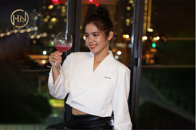 Huy.N lounge: chiêm ngưỡng vẻ đẹp quyến rũ dưới màn đêm - Ảnh 1.