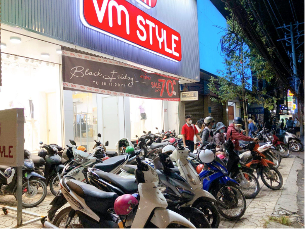 Hành trình 7 năm chinh phục và món quà bất ngờ tri ân phái đẹp Việt từ VM Style - Ảnh 1.