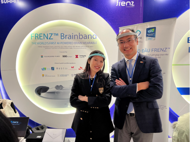 Earable®Neuroscience mang vòng đeo đầu FRENZ™ tham dự Vietnam Venture Summit 2022 - Ảnh 2.