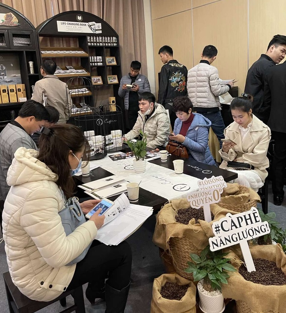 Trung Nguyên E-Coffee: Mô hình khởi nghiệp thành công - Ảnh 4. Trung Nguyên E-Coffee: Mô hình khởi nghiệp thành công - Ảnh 4.