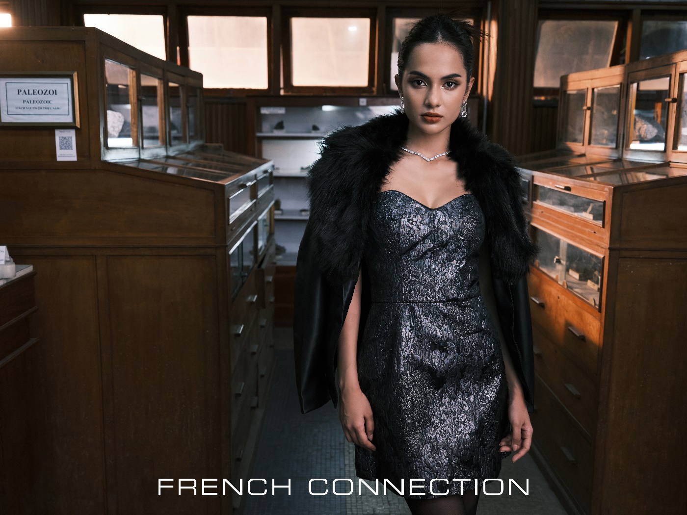 French Connection khuấy động mùa lễ hội cuối năm với bộ sưu tập Holiday - Ảnh 5.