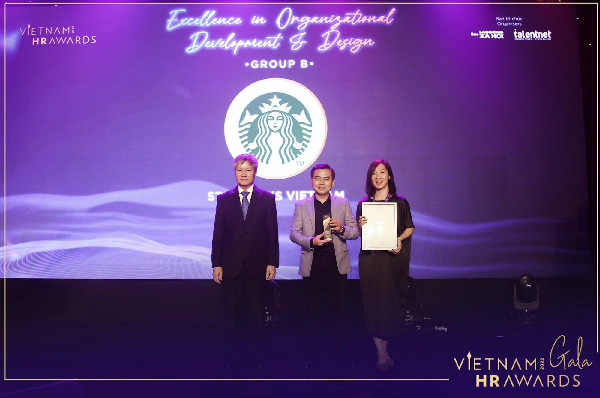 Đổi mới môi trường làm việc - Chiến lược phát triển của Starbucks Việt Nam - Ảnh 1.