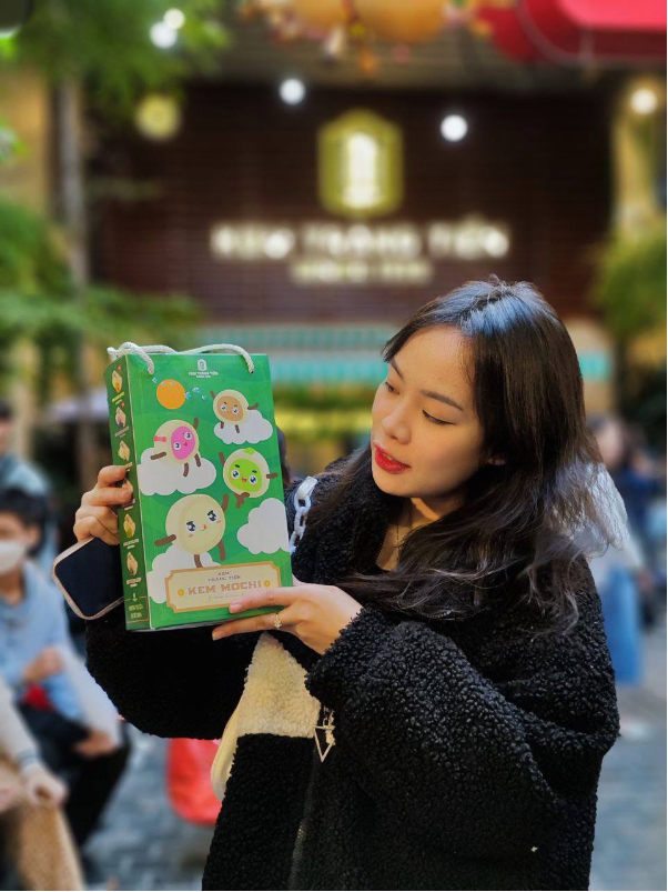 Thương hiệu kem tuổi thơ Hà Nội bất ngờ ra mắt sản phẩm mới: Chè Tràng Tiền - Ảnh 9.