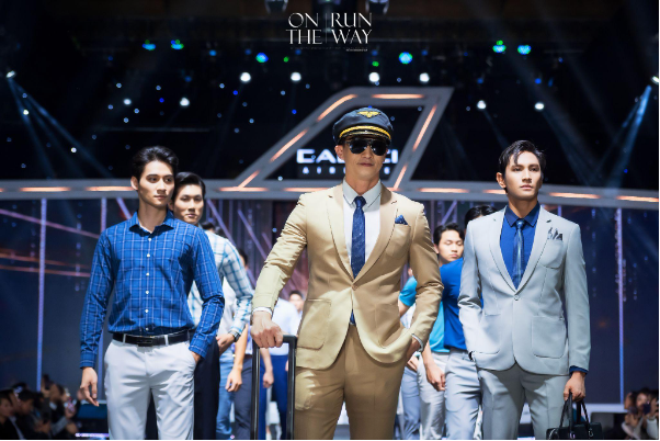 Caluci Fashion Show 2023 On The Runway: Cất cánh trên bầu trời thời trang Việt - Ảnh 4.
