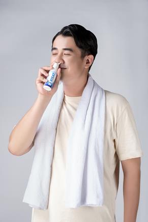 Vệ sinh mũi hàng ngày giúp ngăn ngừa viêm mũi cuối năm - Ảnh 3.