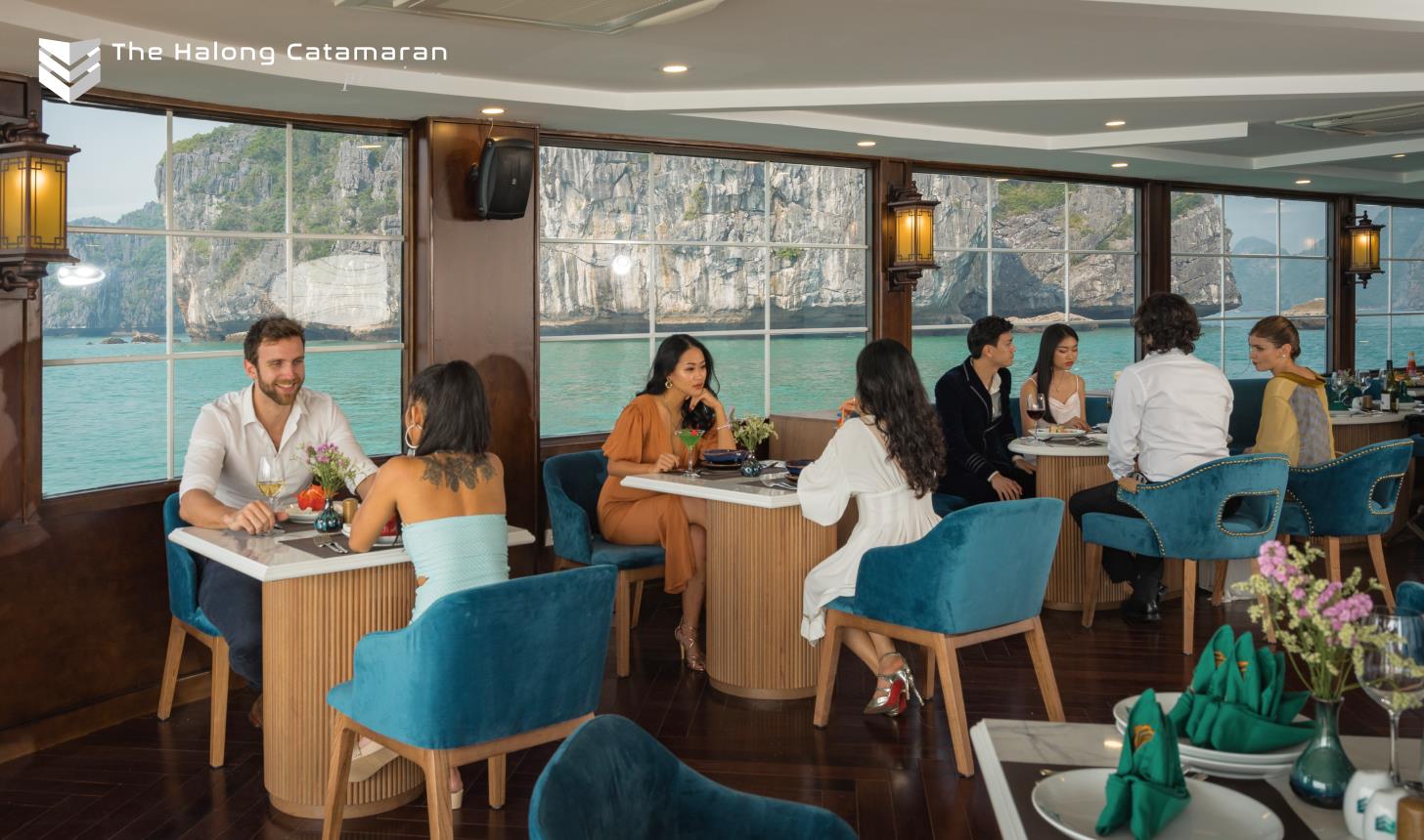 Soi sự sang trọng và lịch trình trải nghiệm trong mơ tại du thuyền The Halong Catamaran - Ảnh 10.