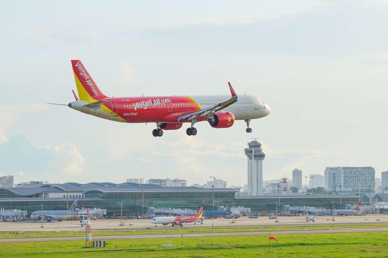 Đại tiệc quà to chào năm mới với ưu đãi chưa từng có, Vietjet thôi! - Ảnh 2.