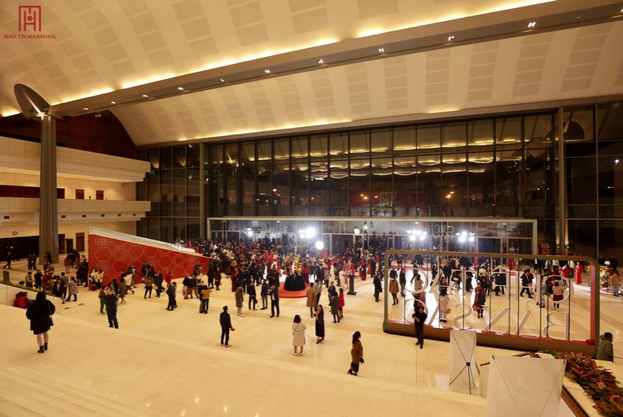 Bảo Tín Mạnh Hải bùng nổ với sự kiện hoành tráng mùa lễ hội cuối năm: Chế tác tương lai - Ảnh 2.