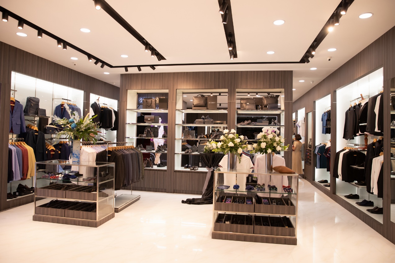 DE OBELLY đặt mục tiêu phủ sóng 50 showroom toàn quốc 2023 - Ảnh 3.