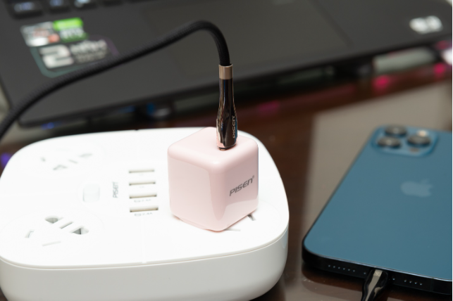 PISEN sử dụng hợp kim kẽm Titan để tăng độ bền cho dây cáp sạc mới - Ảnh 2.