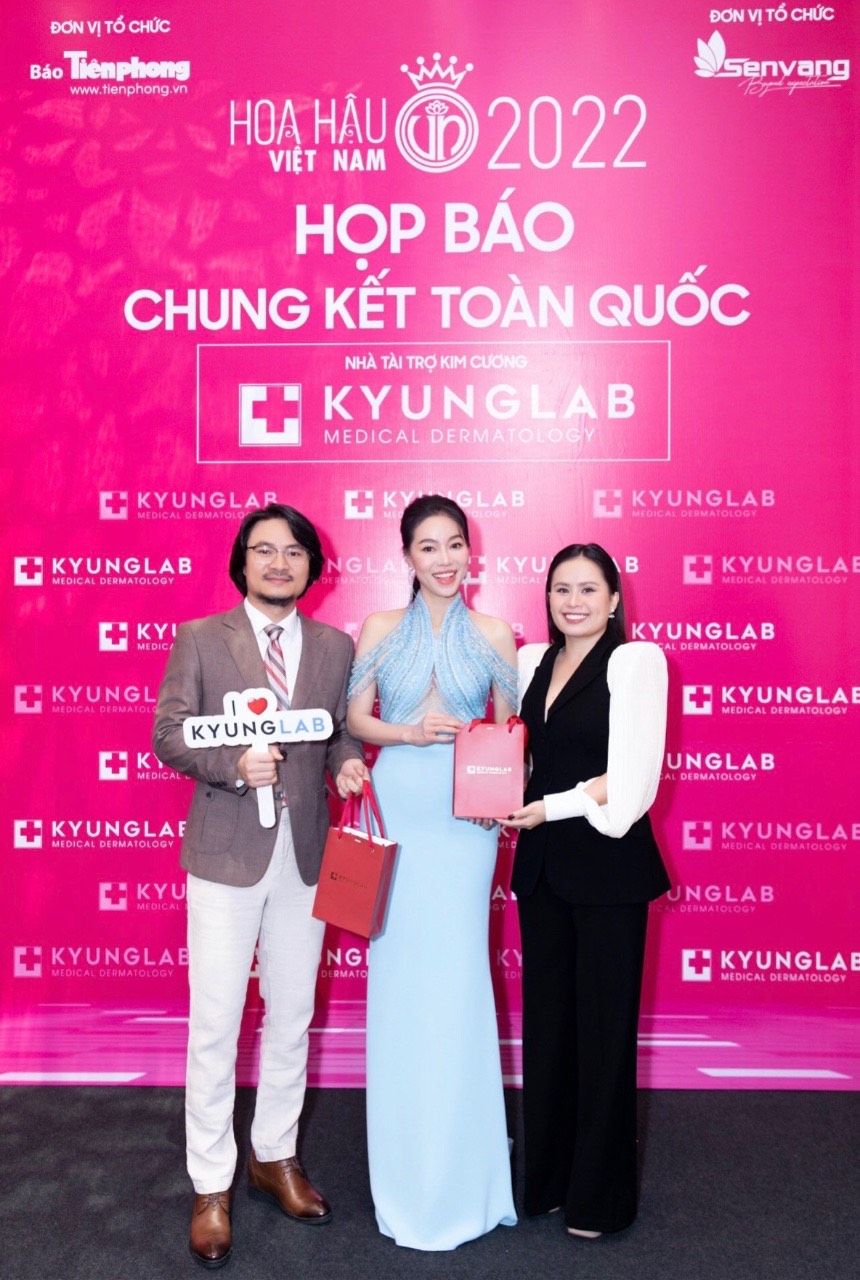 Dàn Hoa hậu, Á hậu đổ bộ tại thảm đỏ họp báo chung kết toàn quốc Hoa hậu Việt Nam 2022 - Ảnh 6.