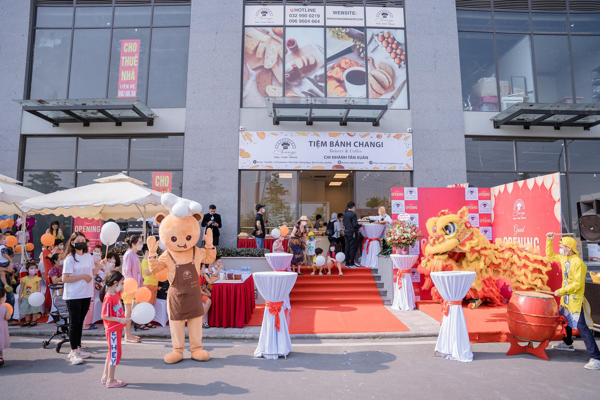 Khai trương cơ sở mới của Changi Bakery - tiệm bánh ngọt ngào dành cho giới trẻ - Ảnh 1.