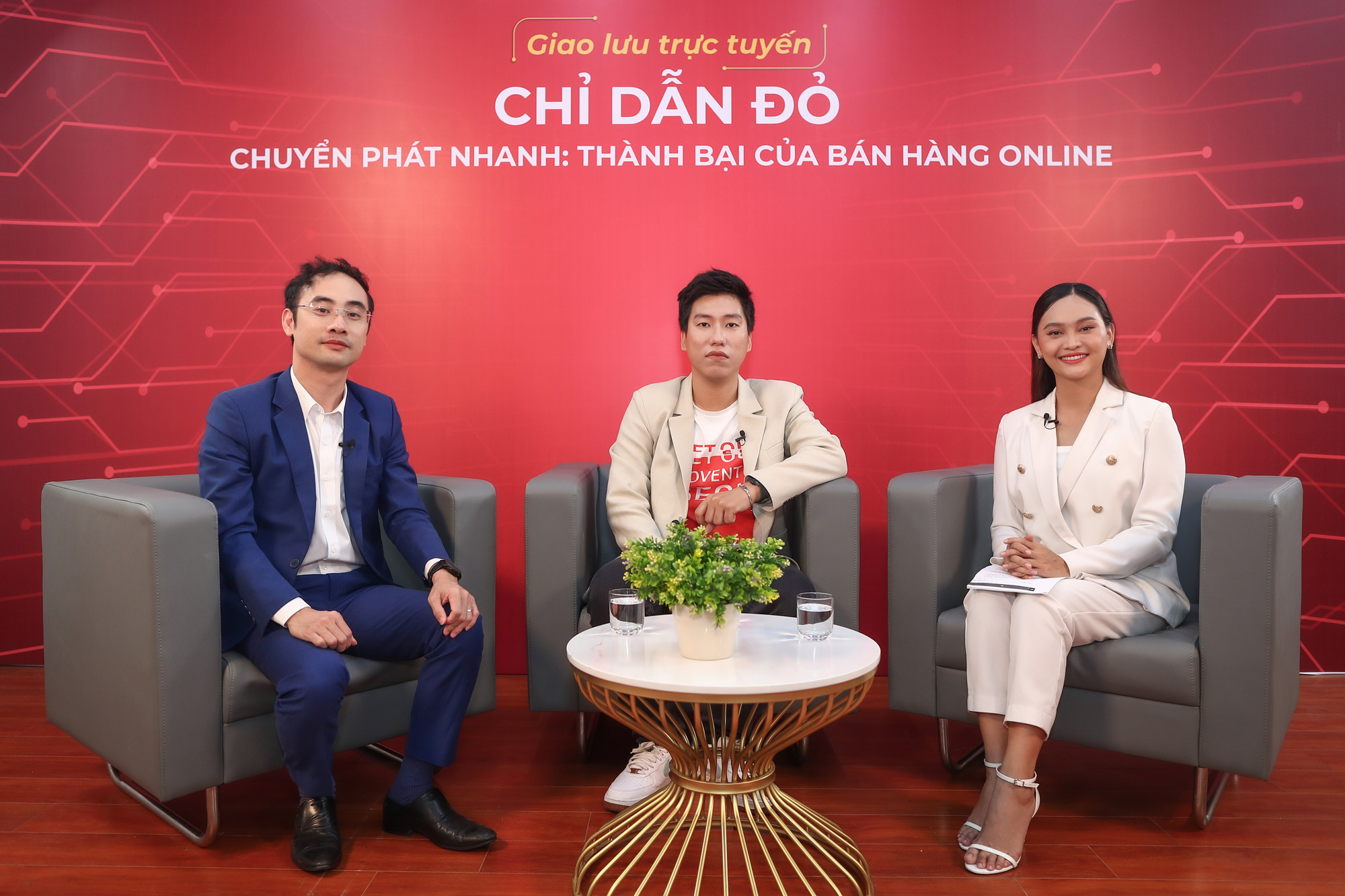Bỏ túi vài chiêu chọn đơn vị chuyển phát nhanh - Ảnh 1.