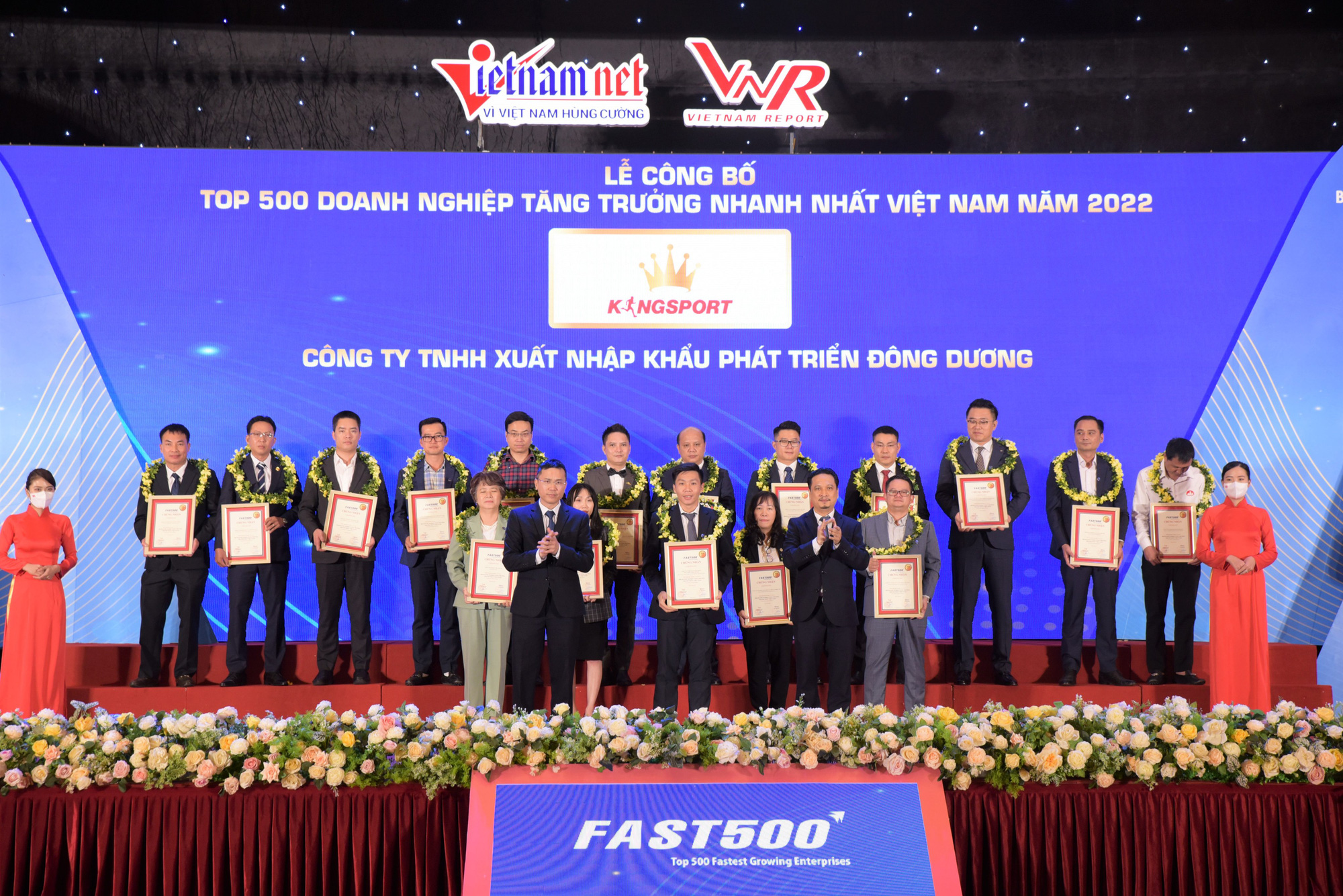KingSport – Hành trình 12 năm, 10 triệu gia đình Việt Nam “chọn mặt gửi vàng” - Ảnh 3. KingSport – Hành trình 12 năm, 10 triệu gia đình Việt Nam “chọn mặt gửi vàng” - Ảnh 3.