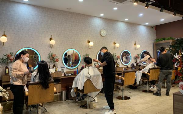 Khám phá năng lượng xanh cho tóc tại Omnia Hair Boutique - Ảnh 2.