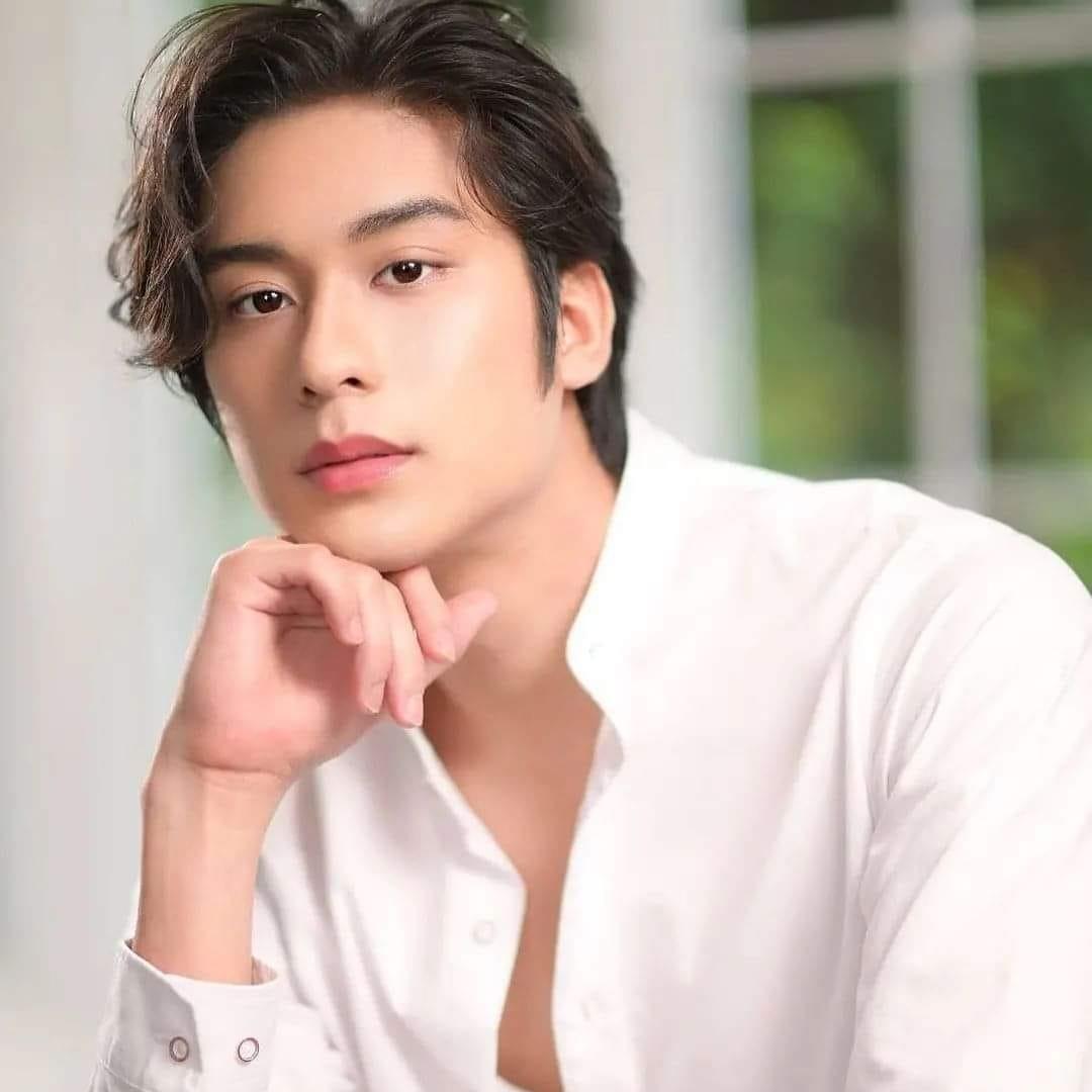 Ngôi sao “Pee Nak” August Vachiravit bất ngờ được tiến cử làm “rể” Việt Nam trong “Là mây trên bầu trời của ai đó”? - Ảnh 3.