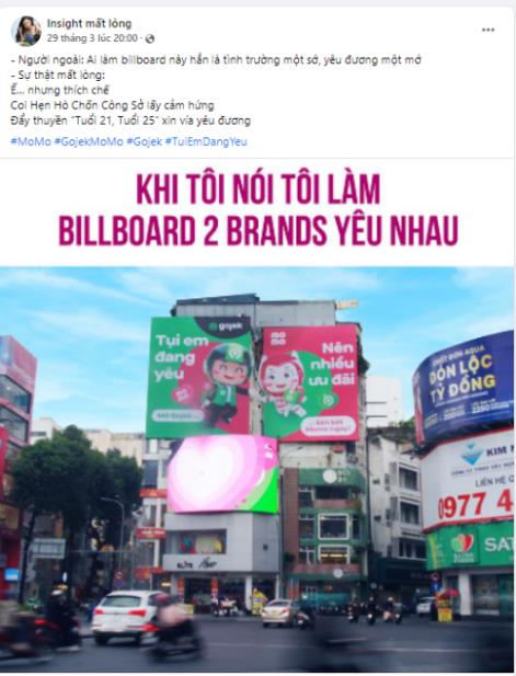 Gojek và MoMo tung billboard độc lạ, dân mạng rần rần với mối tình đáng yêu - Ảnh 1.