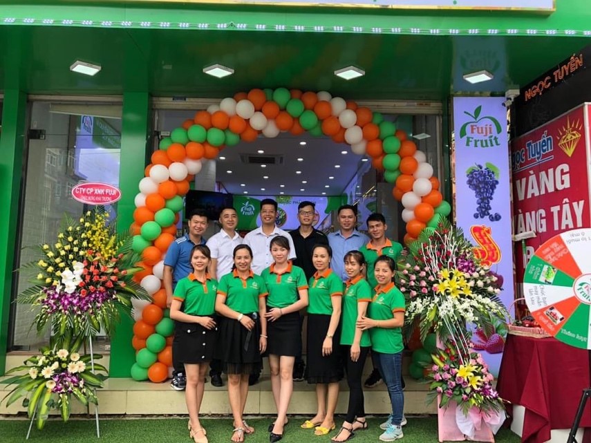 Chàng kỹ sư xây dựng đưa hoa quả “thuần sạch” phủ khắp Việt Nam - Ảnh 3. Chàng kỹ sư xây dựng đưa hoa quả “thuần sạch” phủ khắp Việt Nam - Ảnh 3.