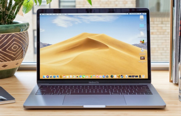 Các mẫu MacBook bán chạy nhất tại Laptop Vàng 2022 - Ảnh 1.