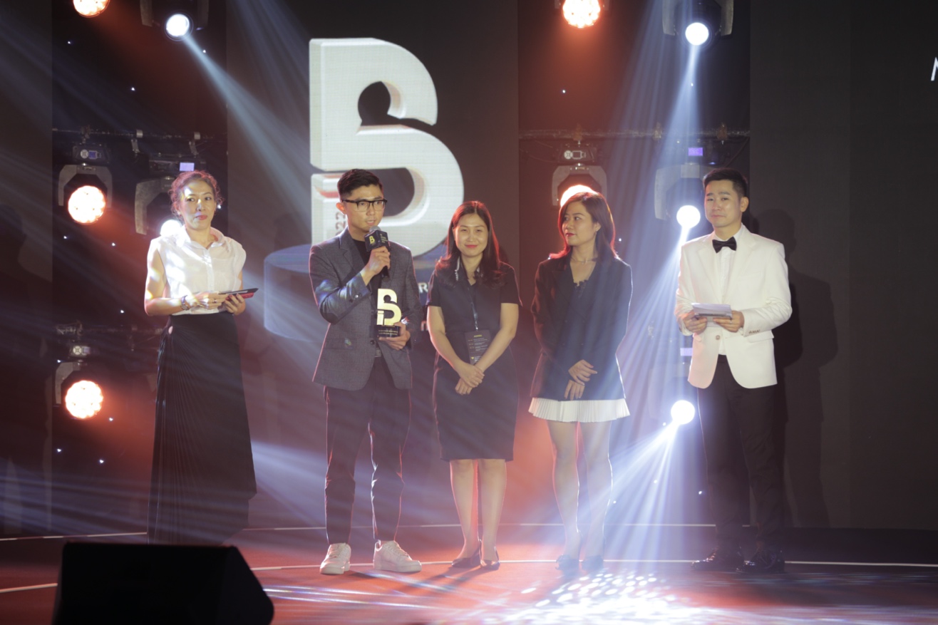 Lazada thắng lớn tại lễ trao giải BSI Awards 2022 - Ảnh 2.