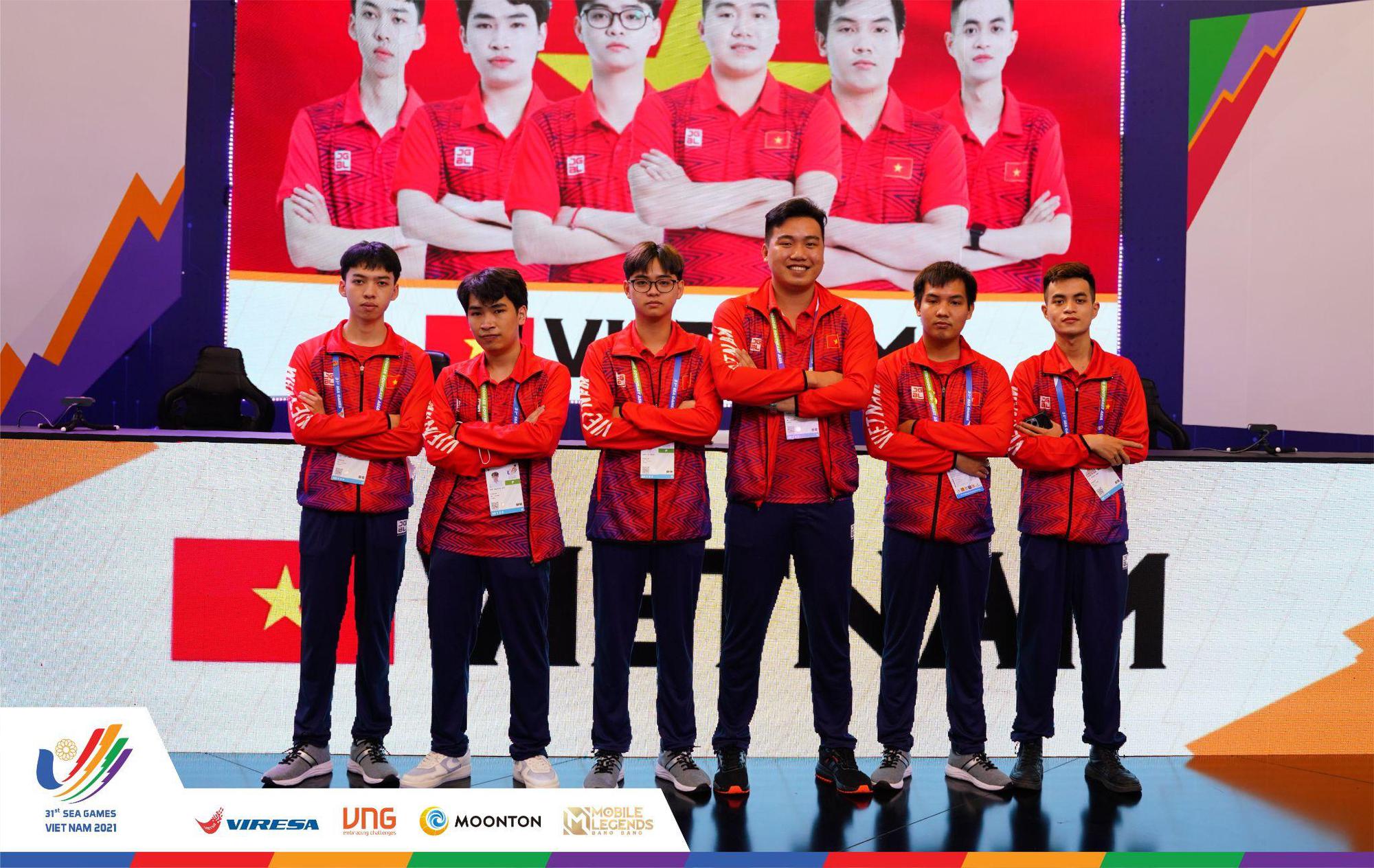 Second day of competition in Mobile Legends: Bang Bang at SEA Games 31: The Vietnamese team stopped, the Philippines and Indonesia met in the final - Photo 1.