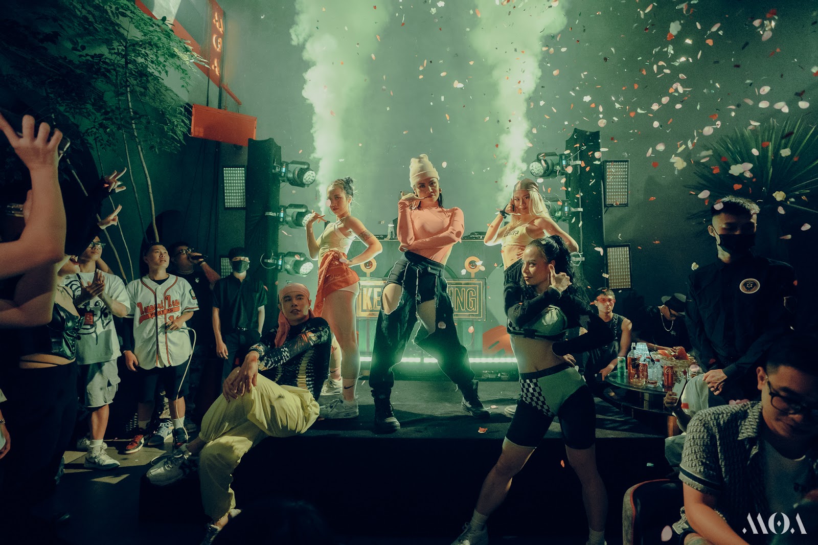 Fabo Nguyễn cùng dàn sao Rap Việt khiếp fan hiphop Thủ đô vỡ oà tại sự kiện Walking On Moamoaland - Ảnh 8.
