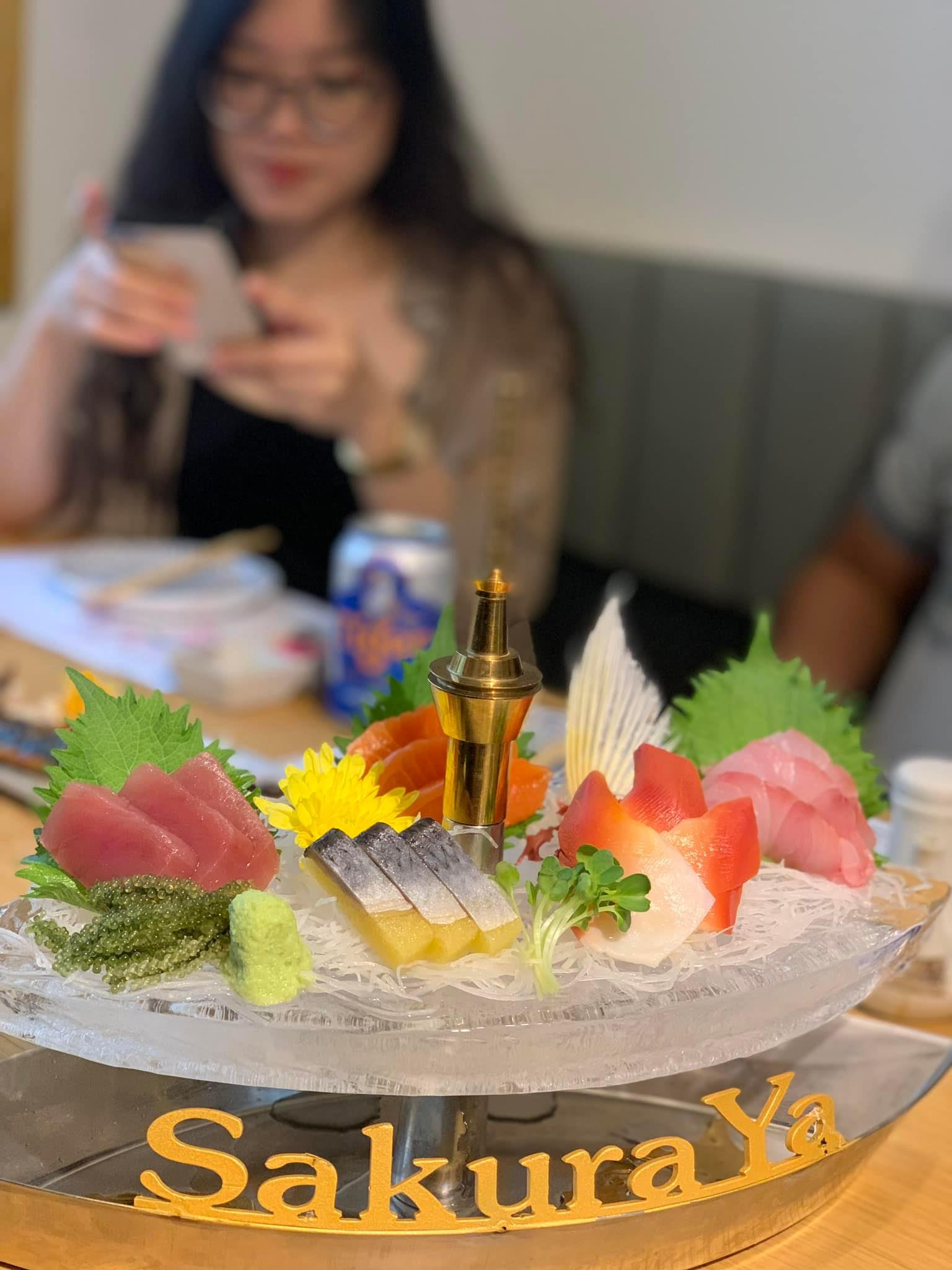 Mê món Nhật, bạn sẽ không thể bỏ qua địa chỉ “sashimi thuyền đá” đang hot rần rần - Ảnh 3.