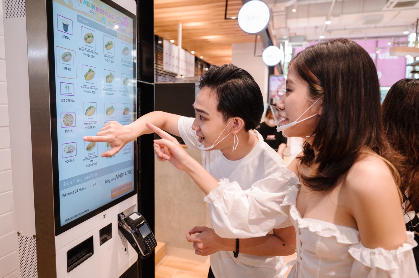 AEON Việt Nam đang mở rộng mô hình kinh doanh ra sao? - Ảnh 4. AEON Việt Nam đang mở rộng mô hình kinh doanh ra sao? - Ảnh 4.