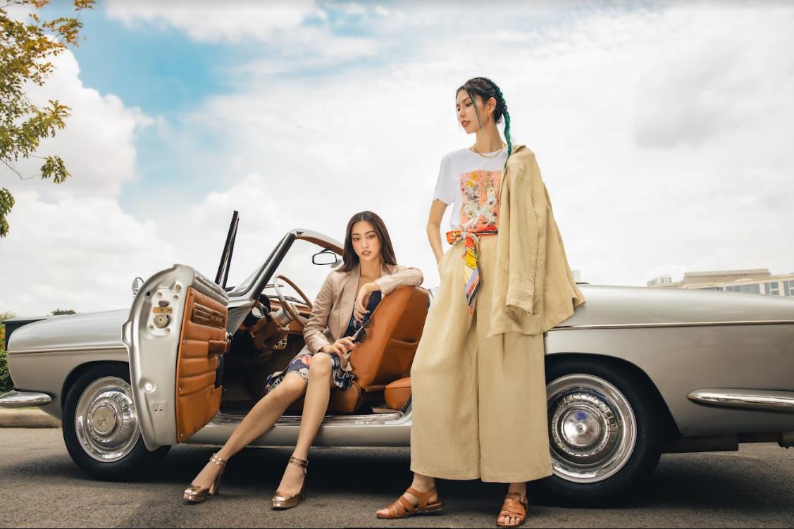 Đã mix đồ đôi đi dạo phố ngày hè thì phải đỉnh như cặp bạn thân Lương Thùy Linh x TyhD, Ninh Dương Lan Ngọc x Tú Hảo - Ảnh 3. Đã mix đồ đôi đi dạo phố ngày hè thì phải đỉnh như cặp bạn thân Lương Thùy Linh x TyhD, Ninh Dương Lan Ngọc x Tú Hảo - Ảnh 3.