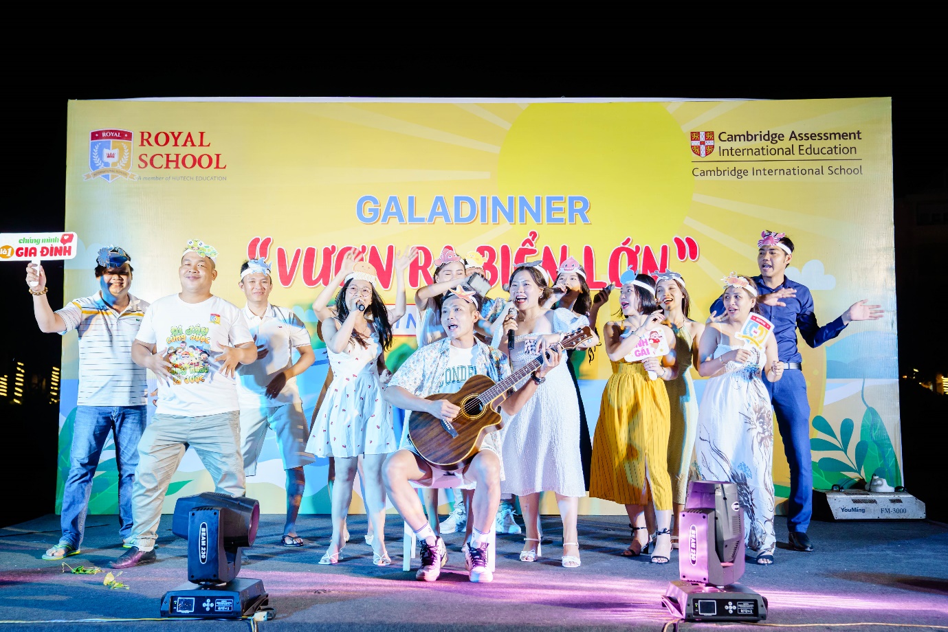 Những chuyến đi - “chất keo” gắn kết tình đồng nghiệp của thầy cô Royal School - Ảnh 3. Những chuyến đi - “chất keo” gắn kết tình đồng nghiệp của thầy cô Royal School - Ảnh 3.