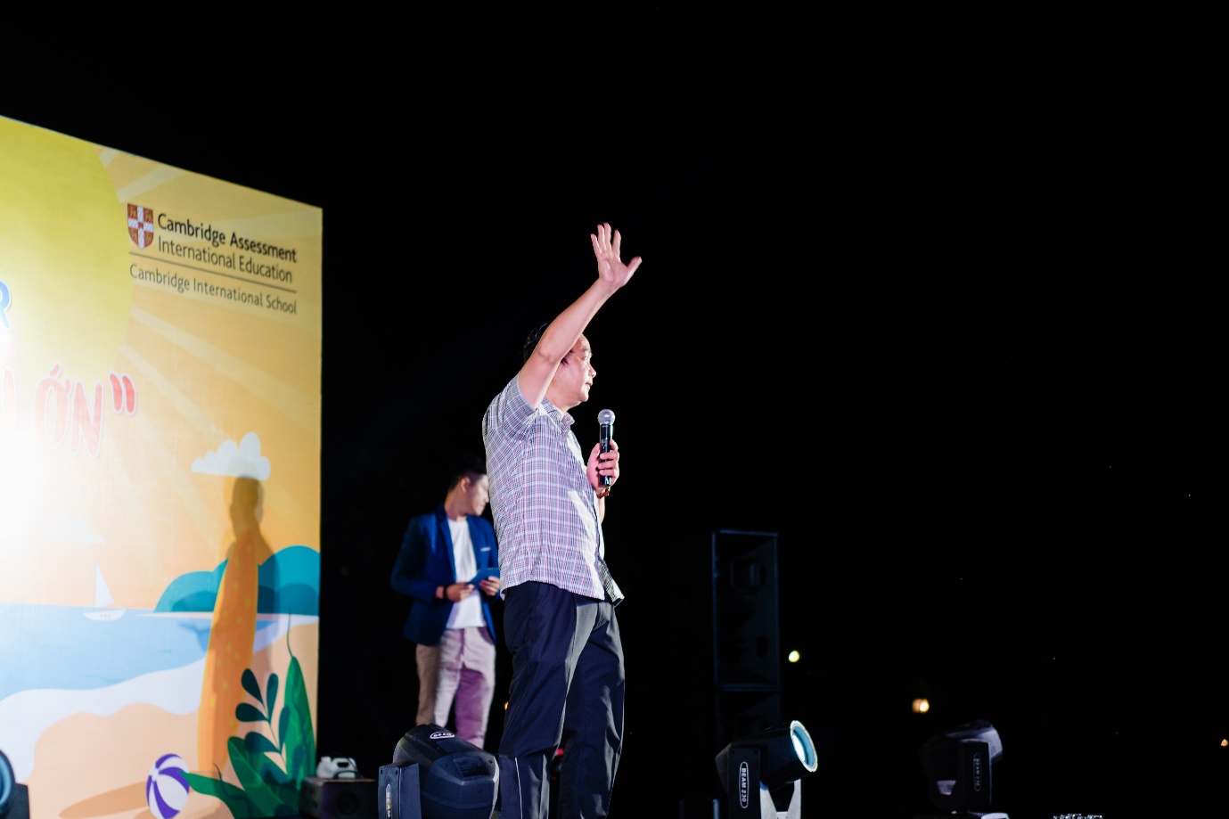 Những chuyến đi - “chất keo” gắn kết tình đồng nghiệp của thầy cô Royal School - Ảnh 4. Những chuyến đi - “chất keo” gắn kết tình đồng nghiệp của thầy cô Royal School - Ảnh 4.