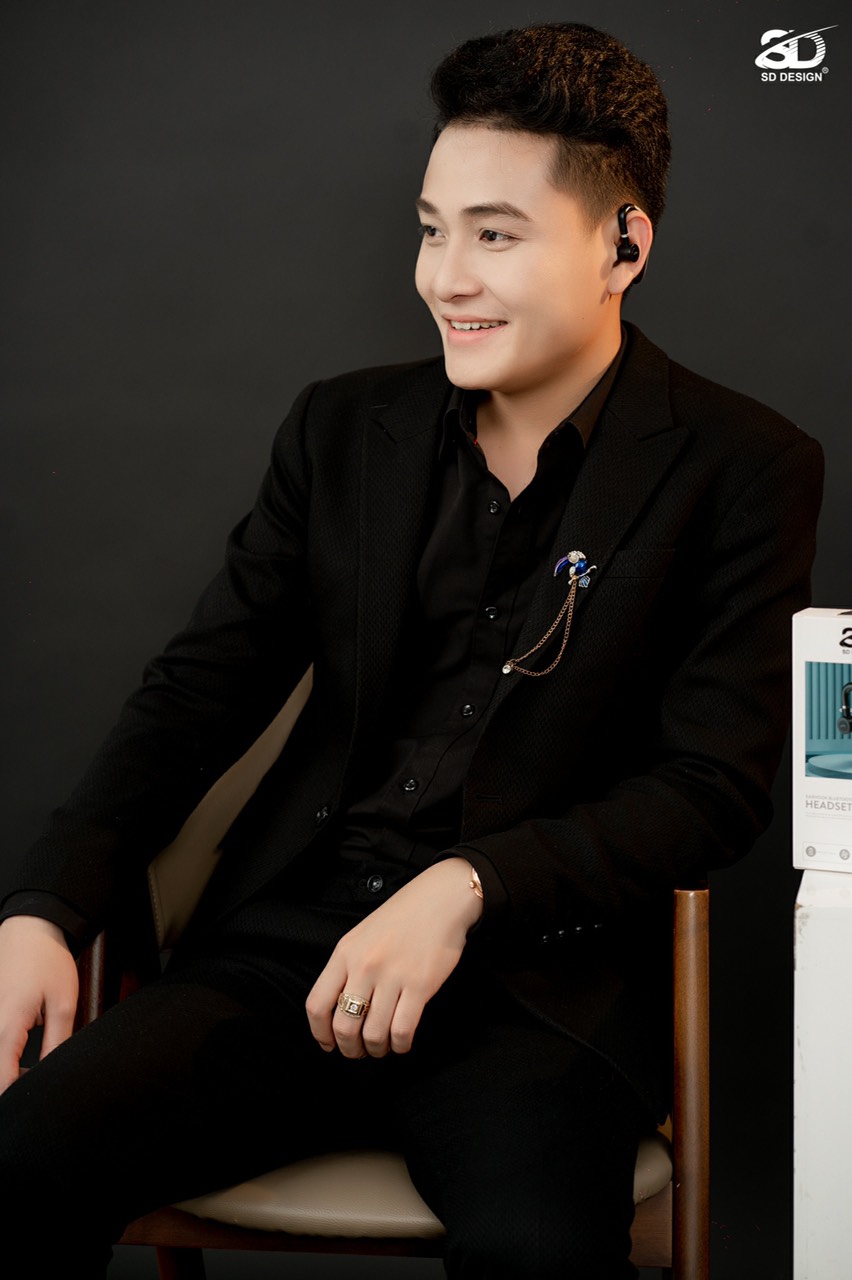 Ngọc Bảo - CEO điển trai sở hữu kênh TikTok gần 1 triệu follow - Ảnh 1. Ngọc Bảo - CEO điển trai sở hữu kênh TikTok gần 1 triệu follow - Ảnh 1.