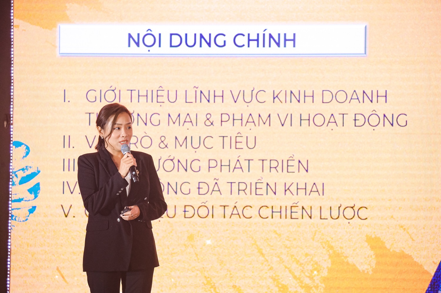 Sun Property ký kết hợp tác với Tập đoàn giáo dục NPX Point Avenue - Ảnh 3.