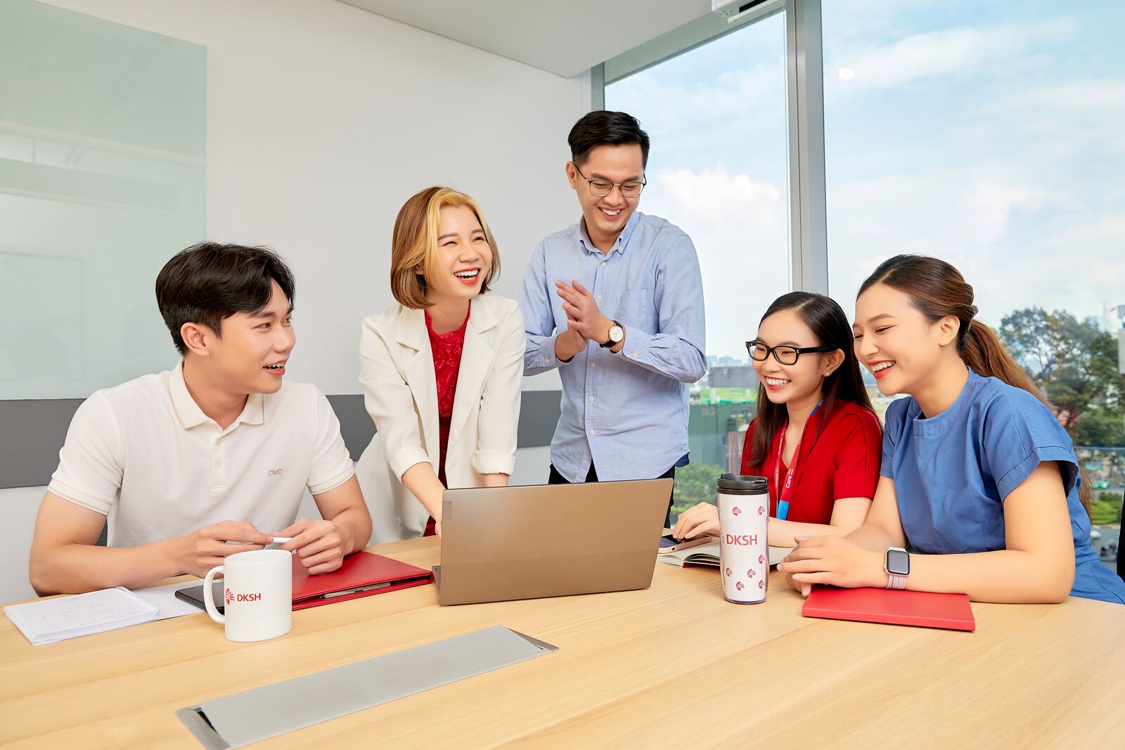 DKSH Việt Nam liên tục được vinh danh là Nơi làm việc tốt nhất - Ảnh 3. DKSH Việt Nam liên tục được vinh danh là Nơi làm việc tốt nhất - Ảnh 3.