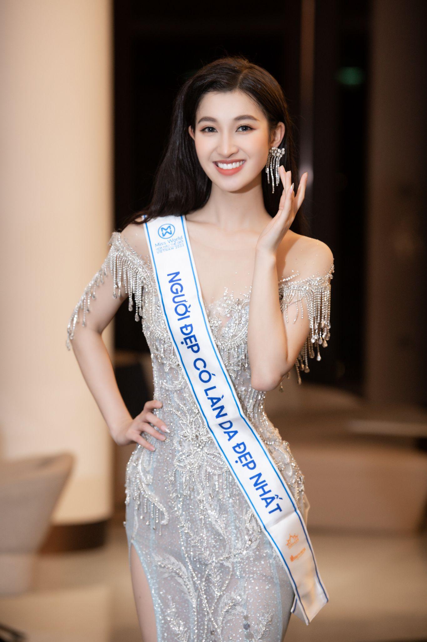 Mỹ phẩm Artistry chăm sóc làn da Hoa hậu cùng Top 3 Miss World Vietnam 2022 - Ảnh 4.