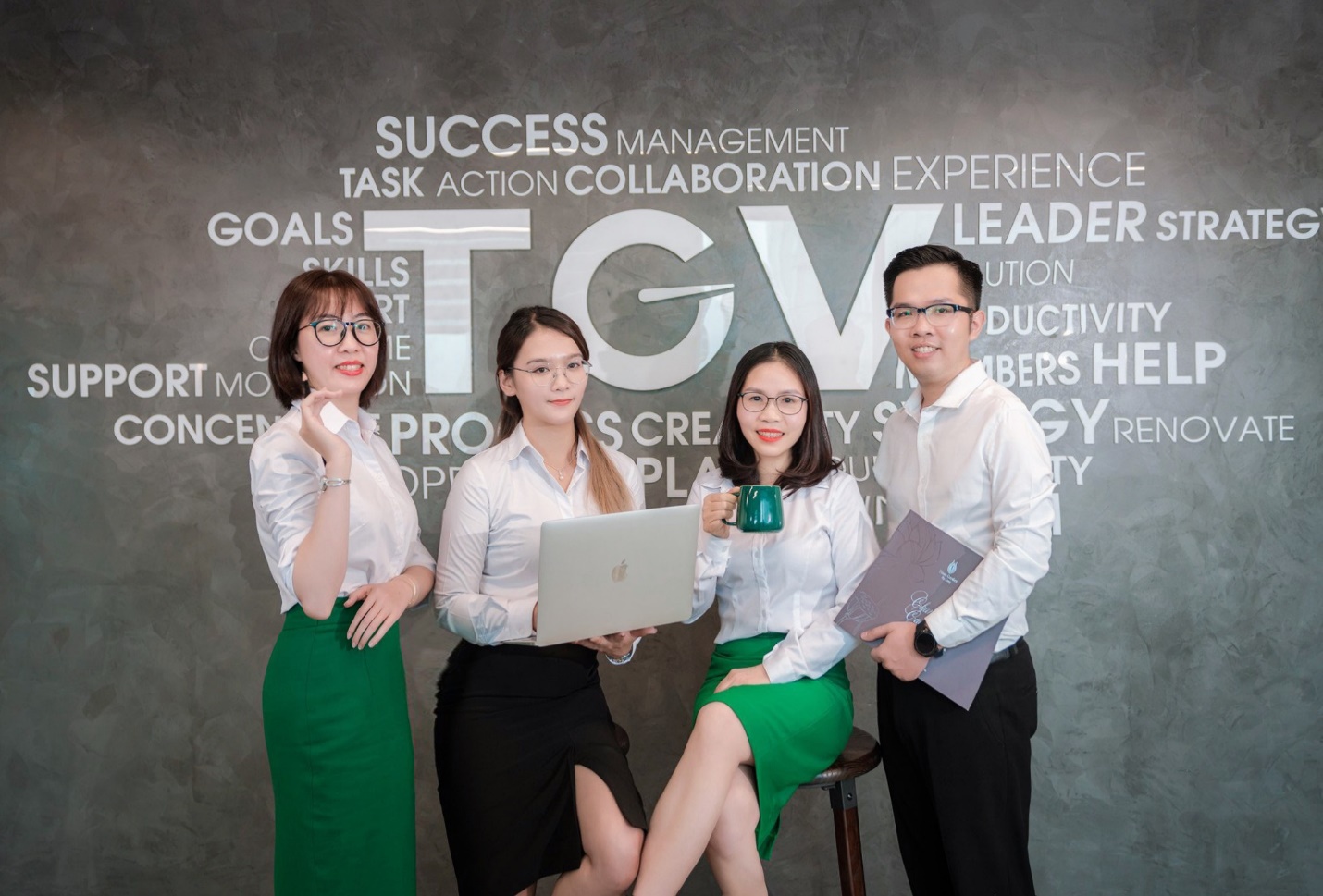 Tối ưu thiết kế truyền thống tạo nên văn phòng làm việc hiện đại, ấm cúng - Ảnh 4.