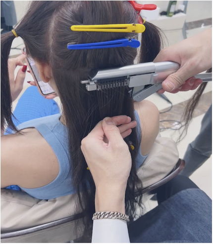 The secret of hair extension with 6D feather hair machine technology in 15 minutes - Photo 3.
