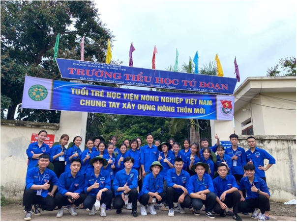 Sinh viên Học viện Nông nghiệp Việt Nam viết tiếp câu chuyện đẹp mang tên tình nguyện - Ảnh 7.