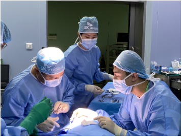 SK hỗ trợ phẫu thuật miễn phí cho trẻ em Việt Nam bị dị tật hàm mặt - Ảnh 2.